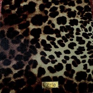 Tarte magnetic palette